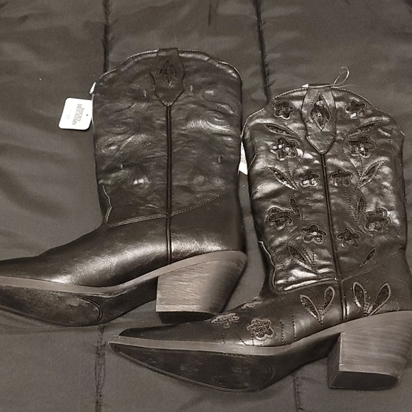 Cowboy boot - Picture 1 of 2